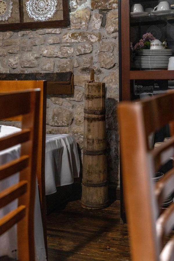 Bujtina Kodiket Guesthouse Берат Экстерьер фото